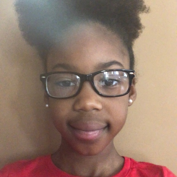 Meet your Posher, Alana - Picture 1 of 1